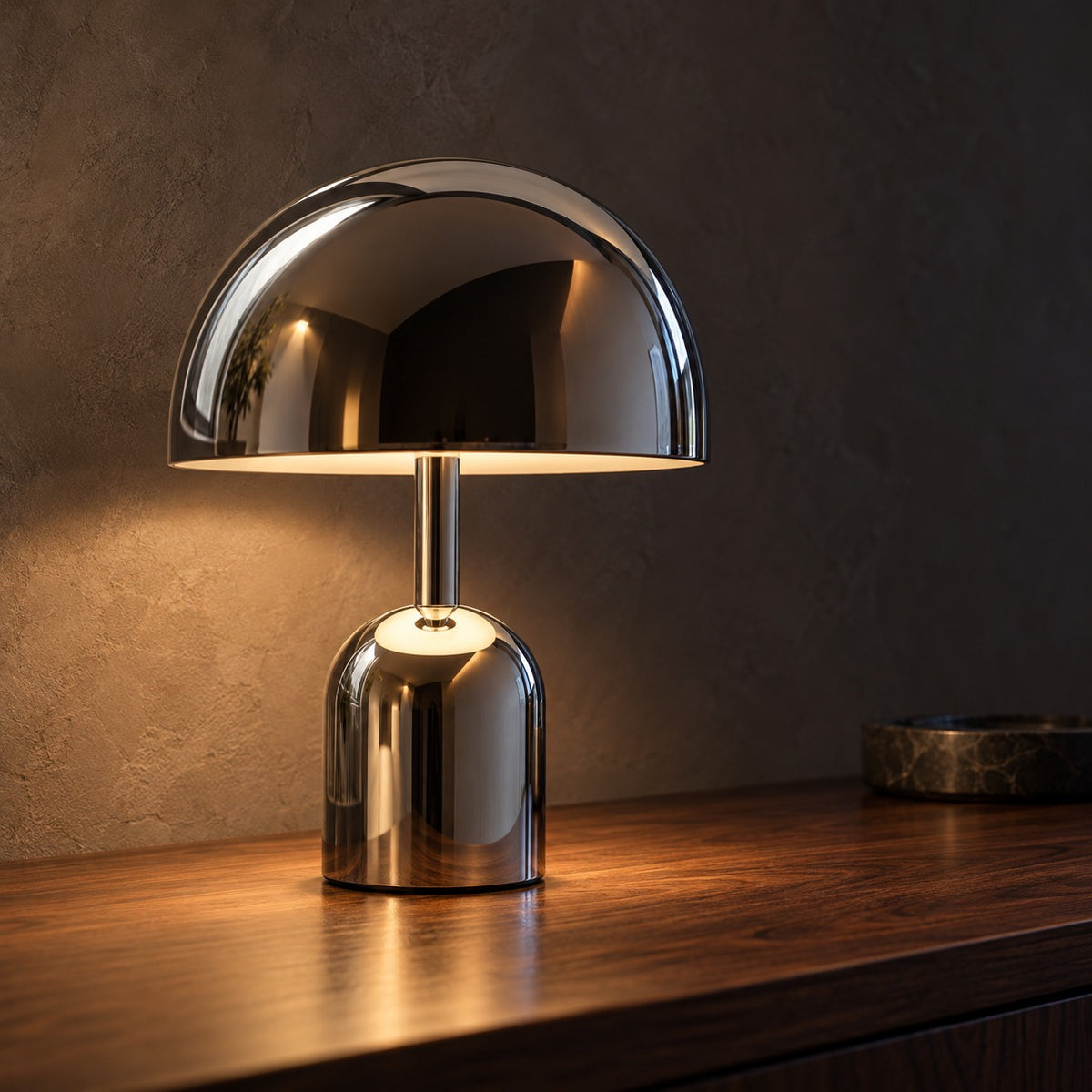 Kupol Polished Mushroom Lamp in Silver, close up
